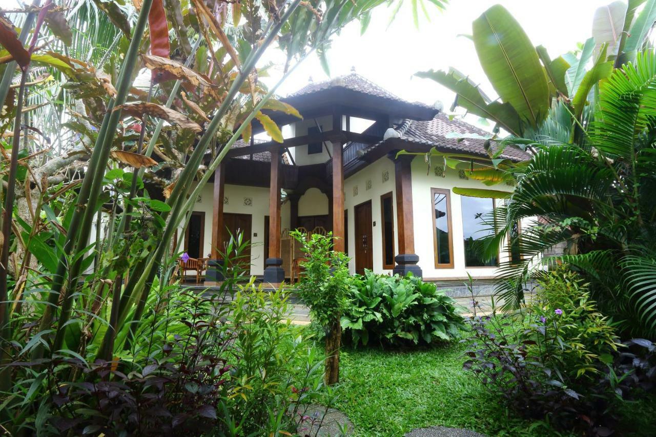 Loka Sari Guest House And Spa Убуд Екстериор снимка